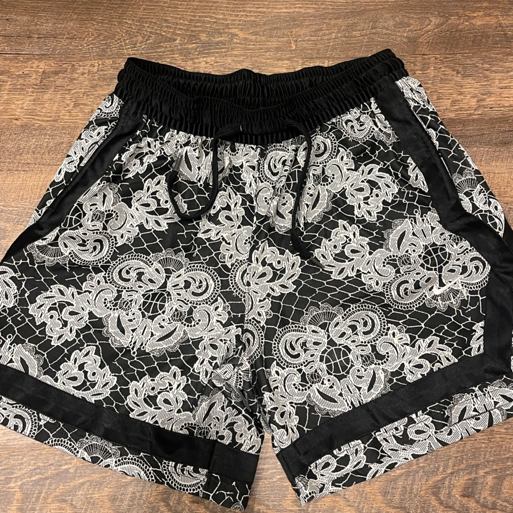 Nike dri fit basketball shorts